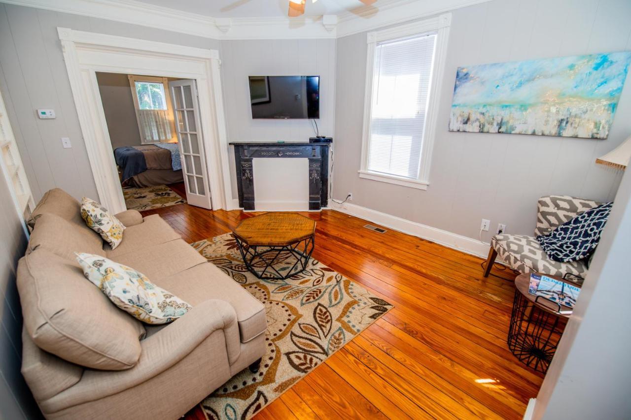 Downtown Annapolis King George 1St Floor Hideaway Apartment Bagian luar foto