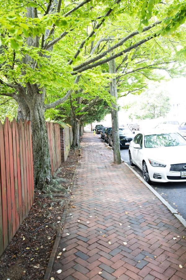 Downtown Annapolis King George 1St Floor Hideaway Apartment Bagian luar foto